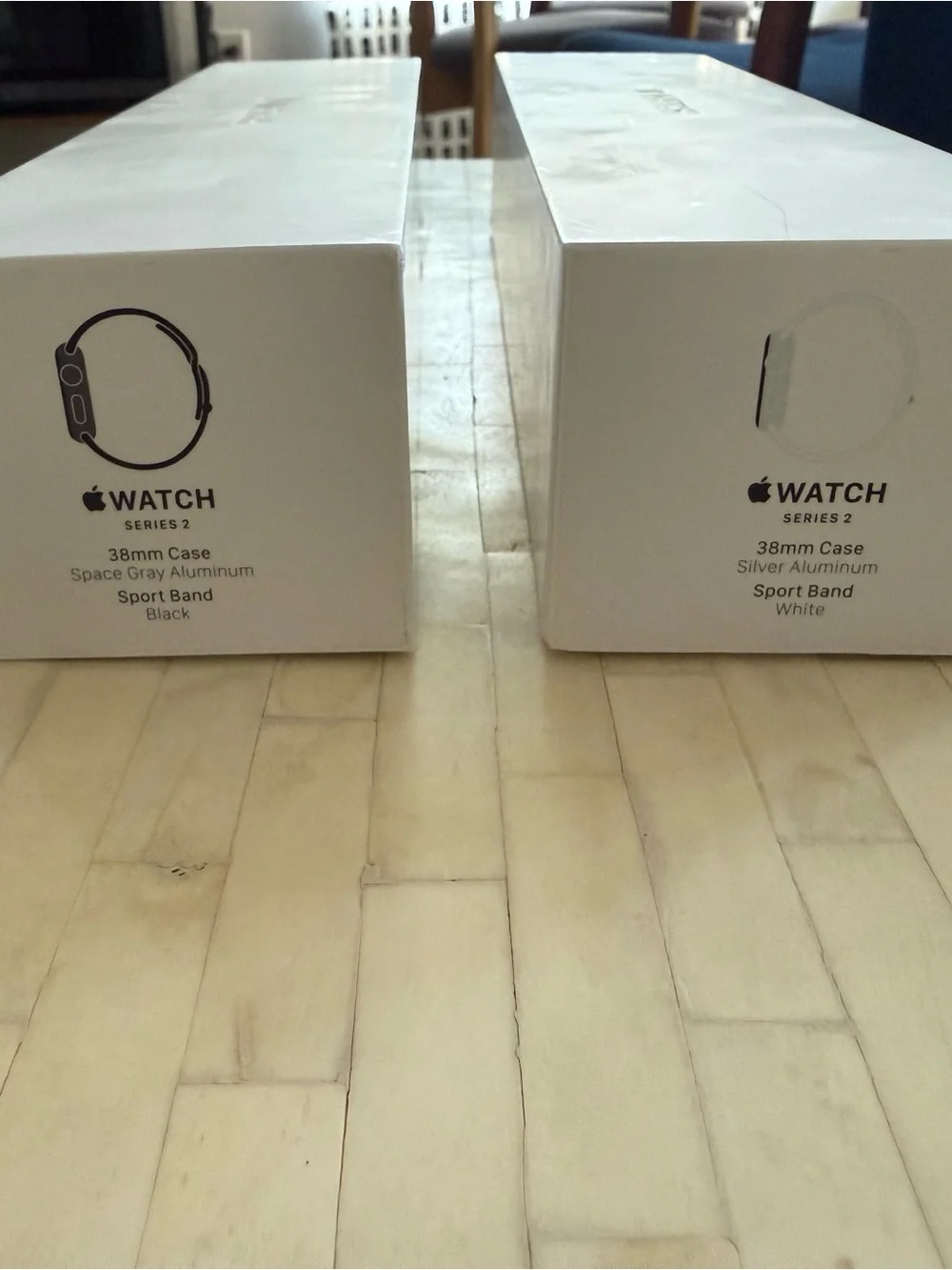 Apple Watches series 2 - 2 set 38mm black and white